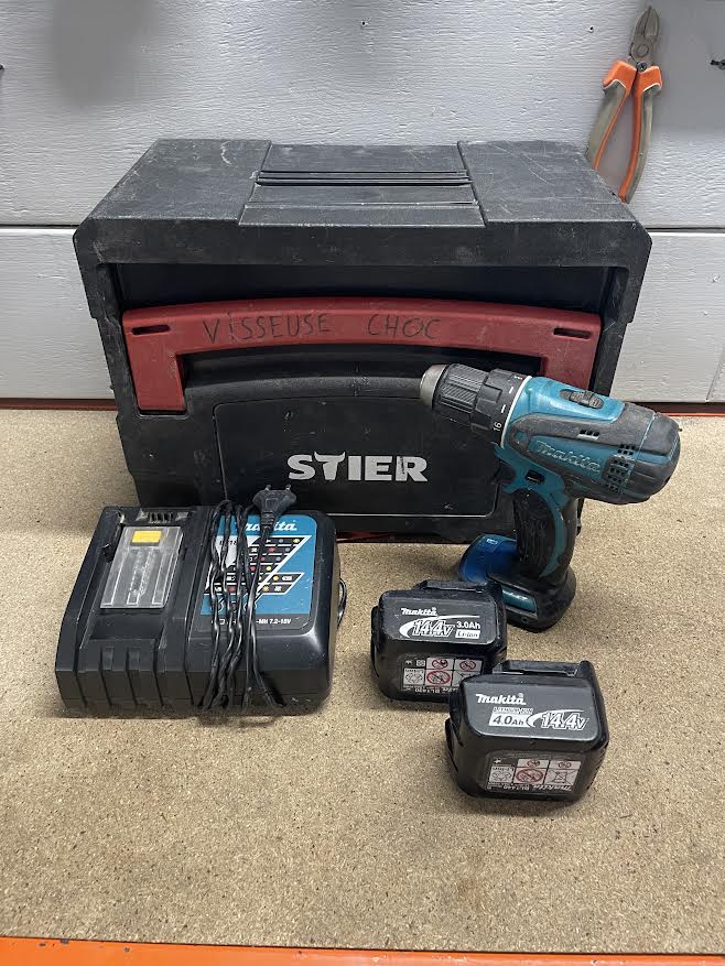 Visseuse MAKITA DDF446