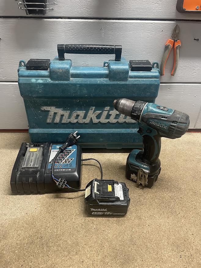Visseuse MAKITA DDF456