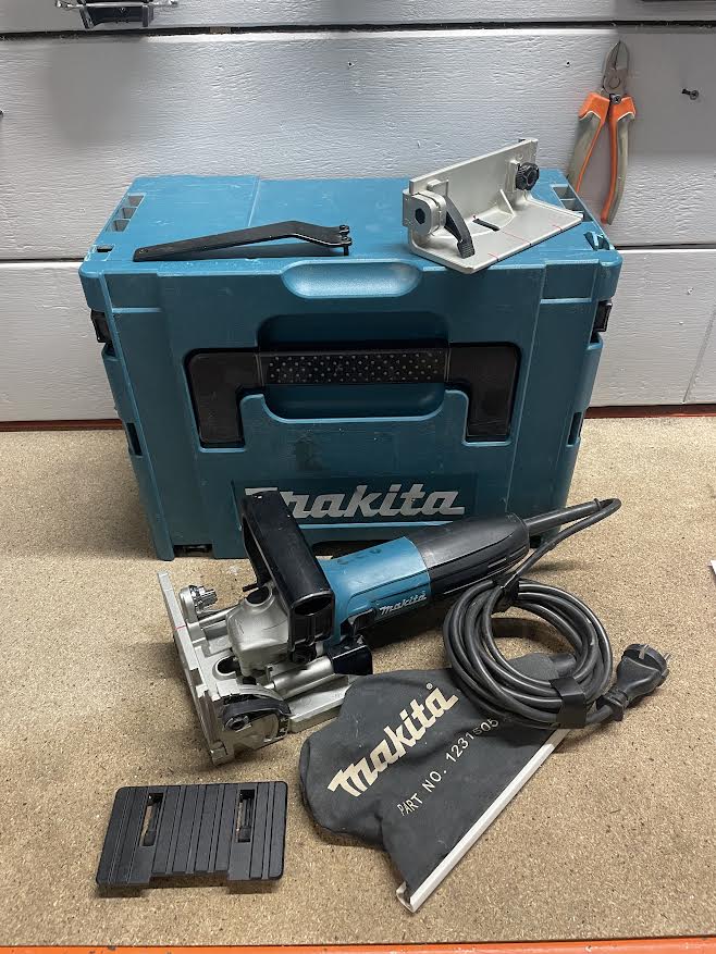 Lamelleuse MAKITA PJ7000