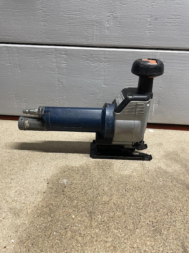 Scie sauteuse pneumatique BOSCH 607561118
