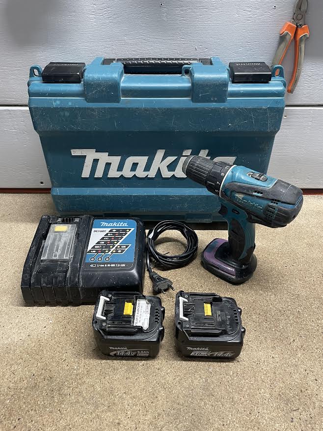 Visseuse MAKITA BDF446